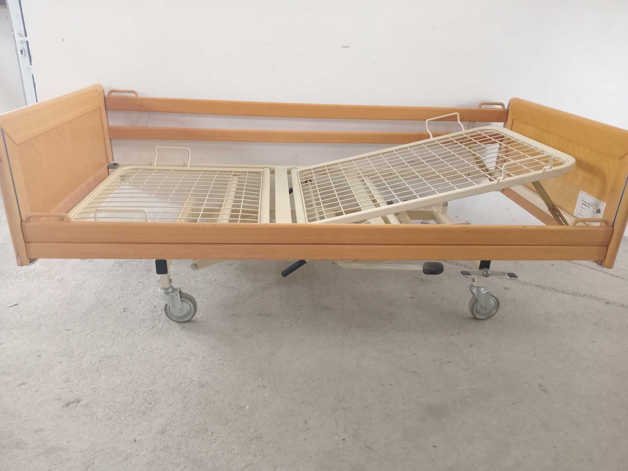 Pat spital pat ingrijire persoane dizabilități