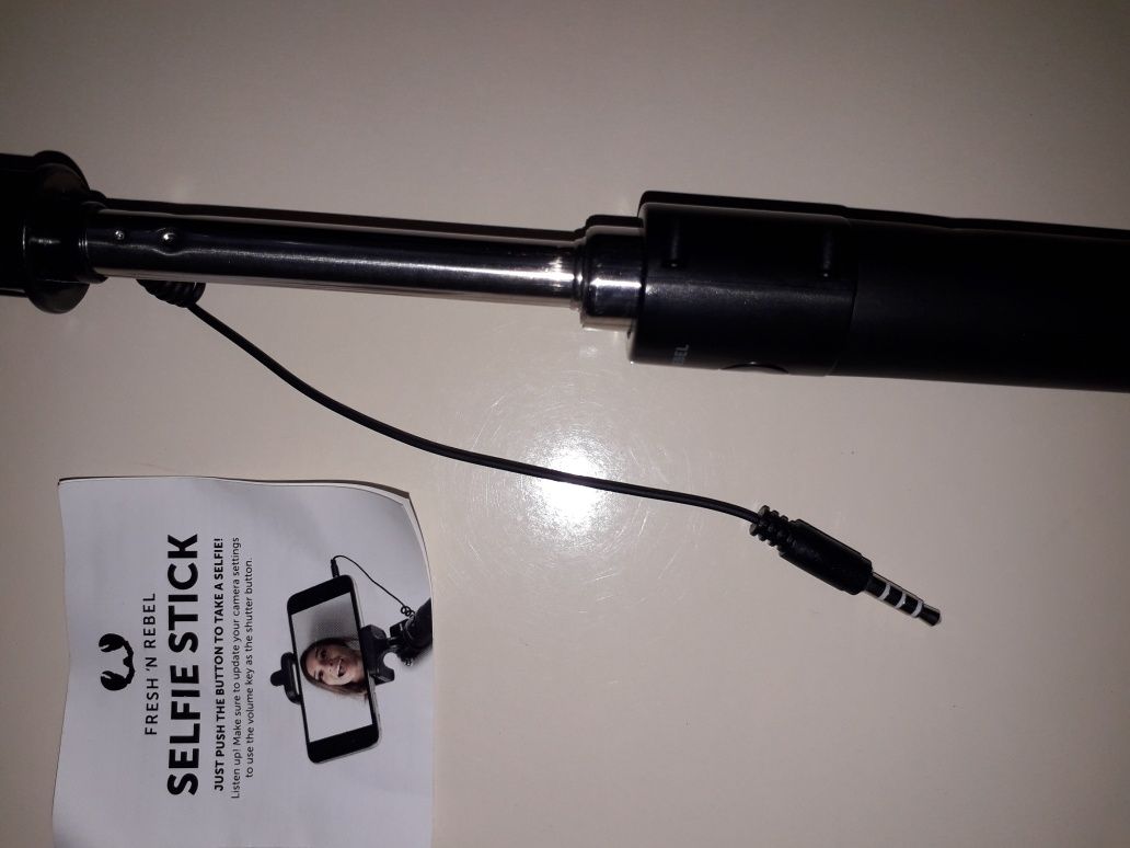 Selfie stick negru