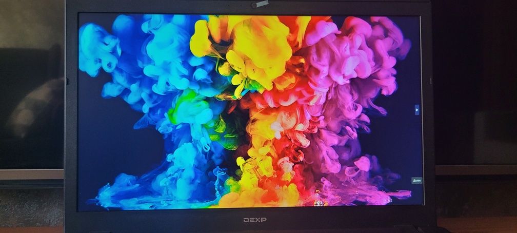 Ноутбук Dexp intel core i7,экран full HD ips