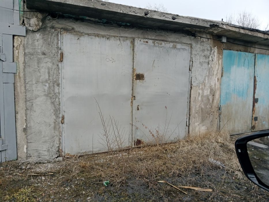 Продам гараж возле табачки