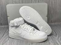 Air Force 1 Mid Triple White  Adidasi Nike - NEW