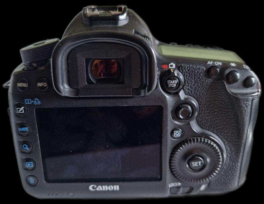 CANON 5D MARK 3 holati yaxshi