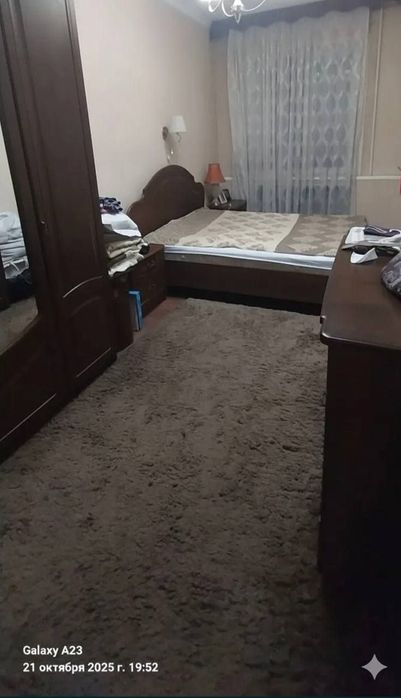 Юнусобод 11кв 2/3/4 Сотилади