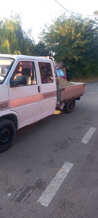 vw t4  4x4 sincro și la schimb cu 7 locuri  sau tractor utb proprietar