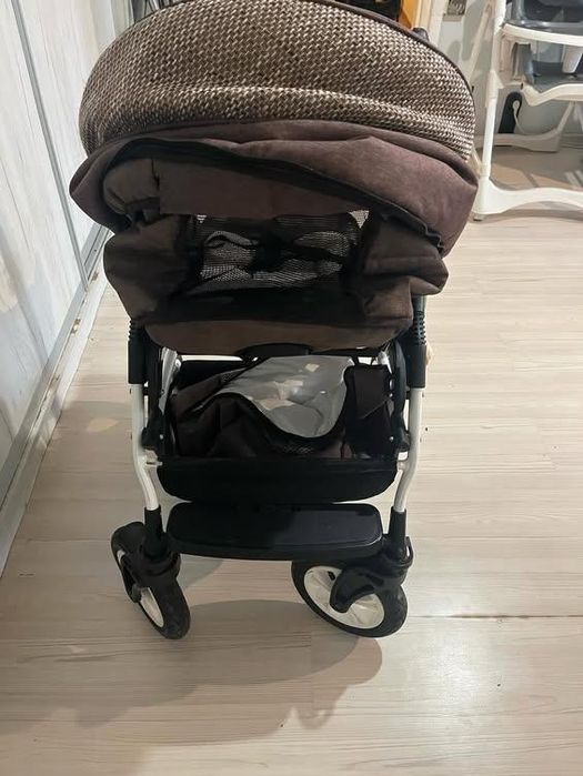 Lorelli Комбинирана количка MIA 3in1 /Въздушни гуми/Brown