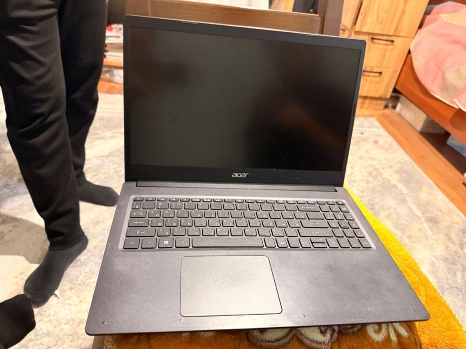 Срочно Продам ноутбук Acer Aspire A315-55G