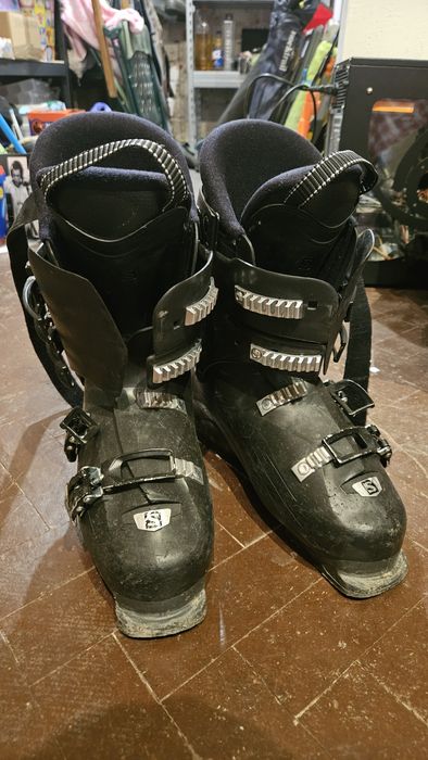 Vând Clăpari Salomon Cruise mărime 43