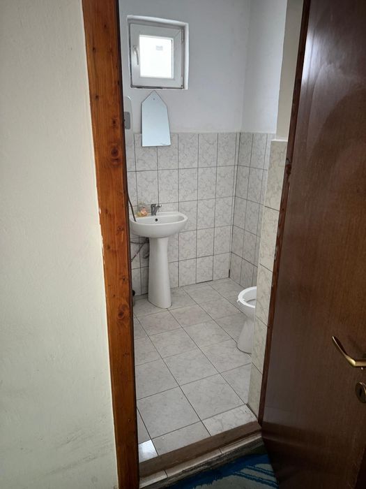 De inchiriat spatiu industrial
