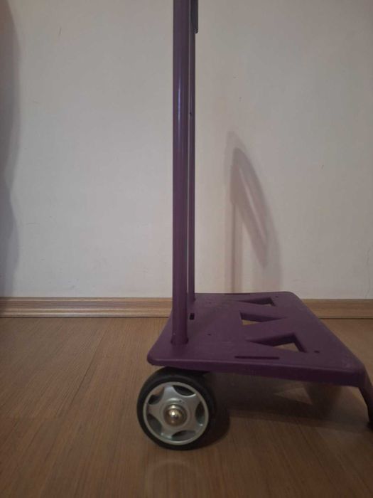 Количка за ученическа раница.