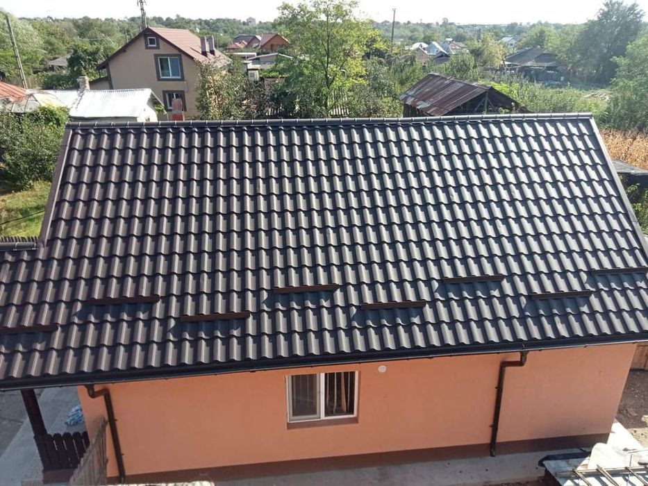 Executam acoperisuri complecte montaj țiglă metalica reparați acoperis