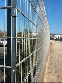 Garduri împrejmuiri terenuri din plasă boldurata sau plasă împletită