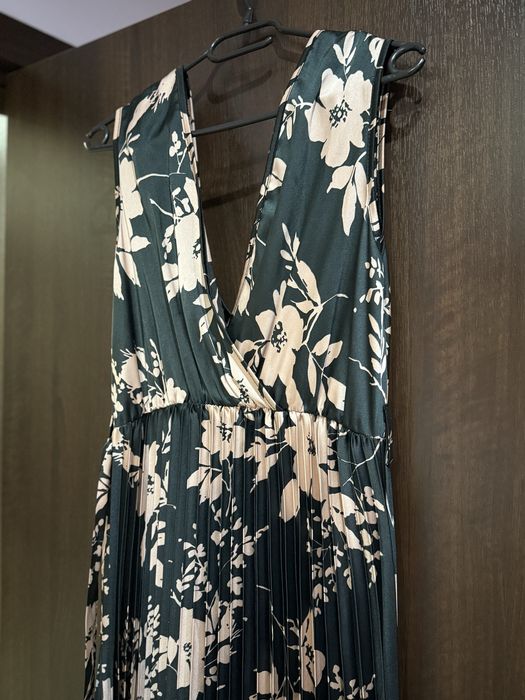 Нова дълга рокля