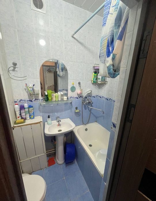 Продаётся Квартира 1/4/4 Саламатина Ор-р Навруз ресторан