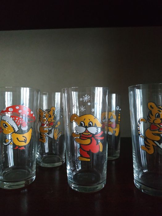 Новые стаканы (Россия)