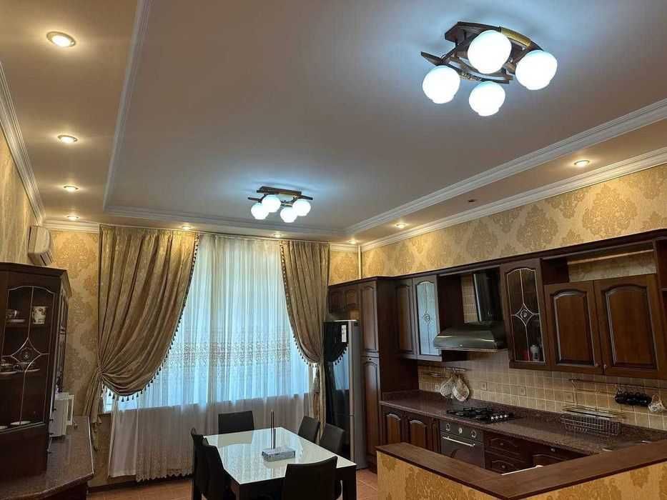 Сдается большая квартира по ул Нукус