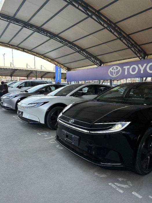 Toyota bz5 arzon narxda