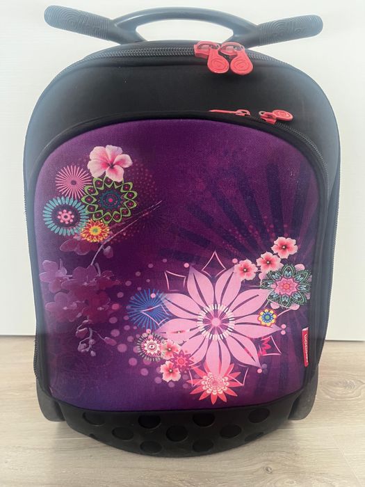 Ghiozdan Troller Nikidom putin folosit