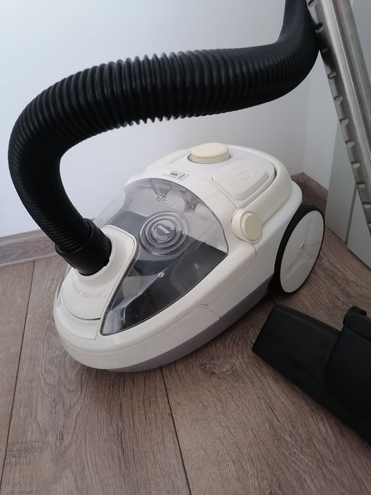 Прахосмукачка Rowenta 1800w