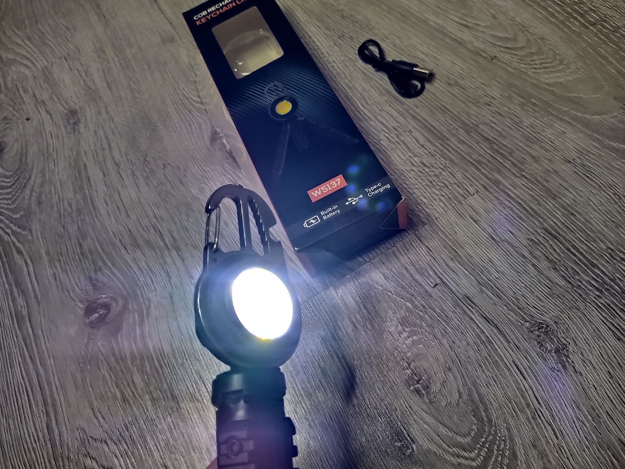 Mini lanterna camping 7 moduri de iluminare Led functie desfacator