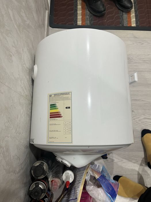 Продам Водонагреватель буу