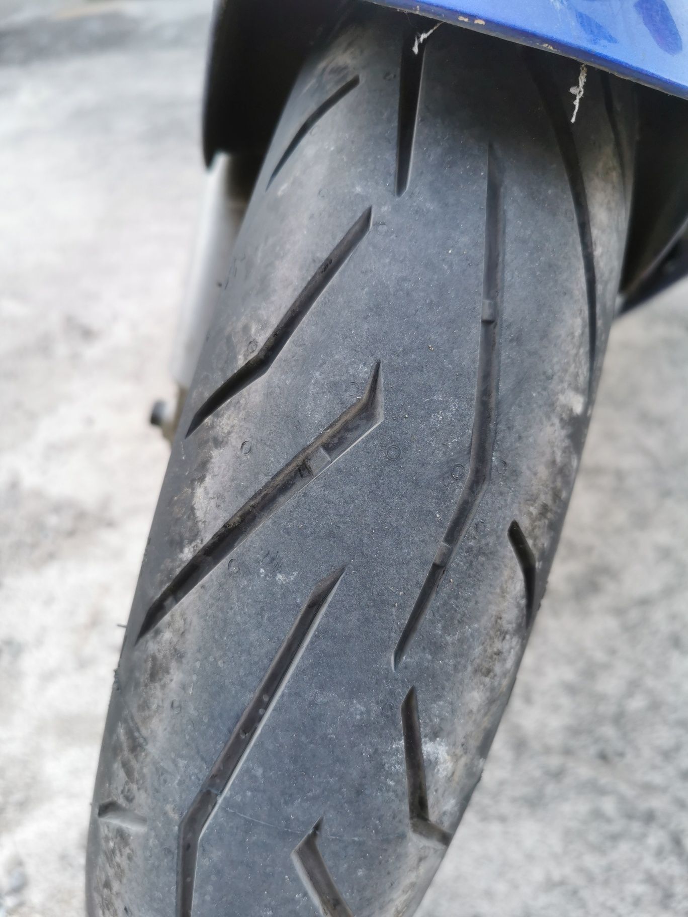 Suzuki GSX600 F KATANA A2