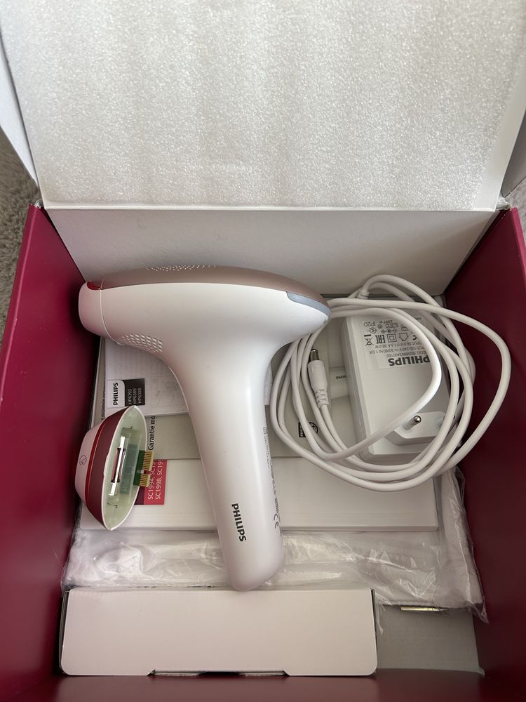Фотоепилатор Philips Lumea BRI921/00 250000 импулси Тример тип писалка