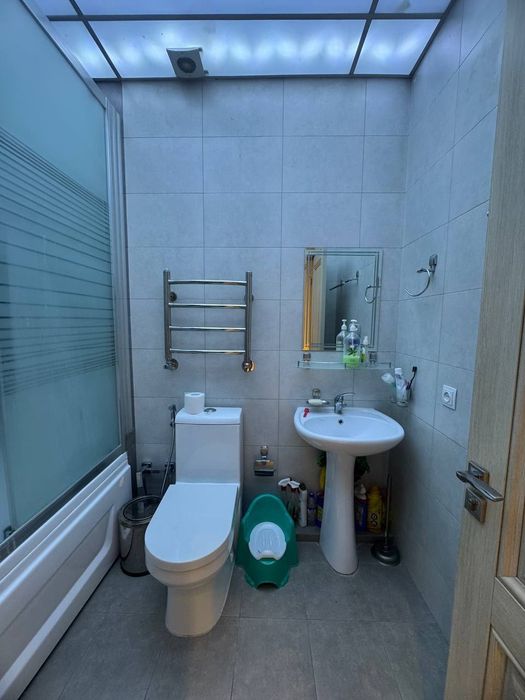 Продажа 2 хона 5 етаж 5 етажл 
Новостройка
Қора қамиш 2/4
 52 кв