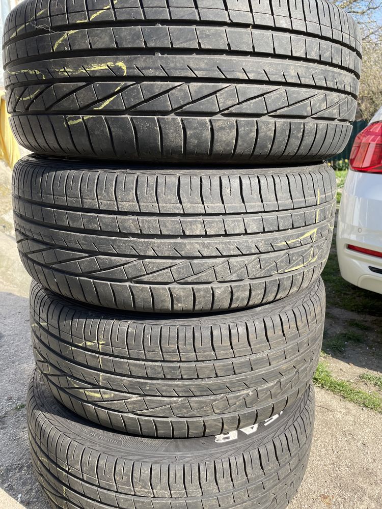 Vand set 4 anvepole 225/50/17 GoodYear de vara RUNFLAT