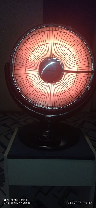 Quyosh istgich sotiladi