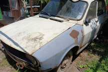 Vând masina Dacia 1300