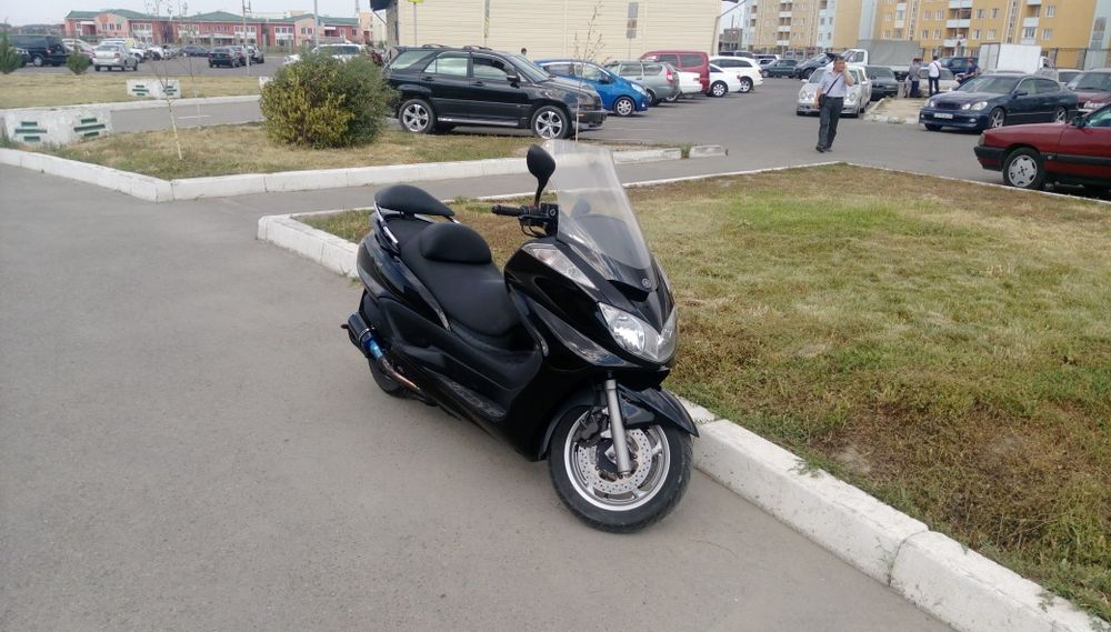 Макси скутер Yamaha majesty 400
