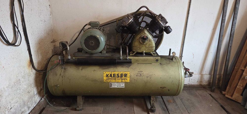 Compresor KAESER