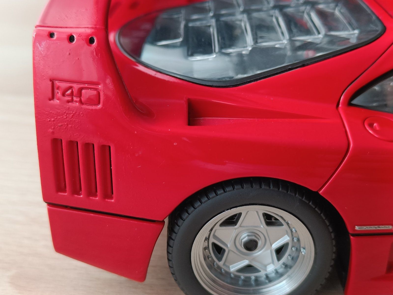 Ferrari F40, Kyosho 1:18