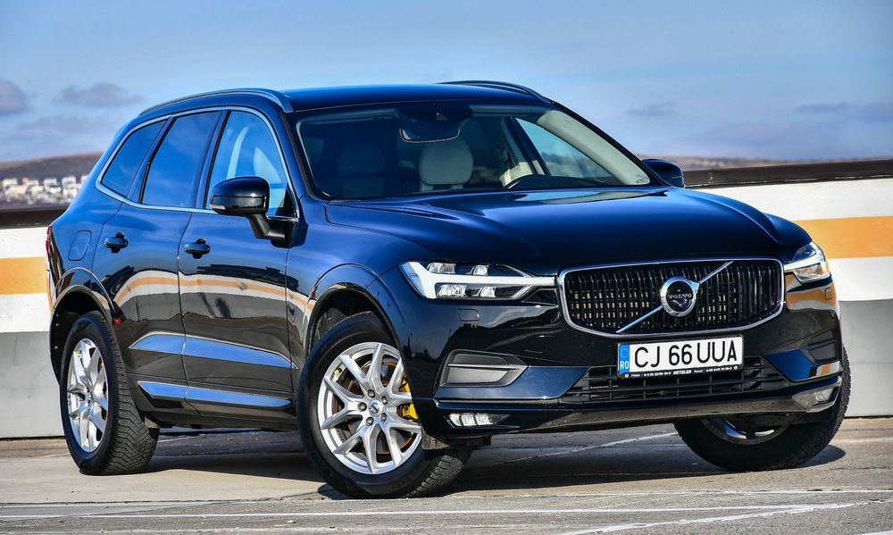 Volvo XC 60 Momentum 2017 4x4 Automata