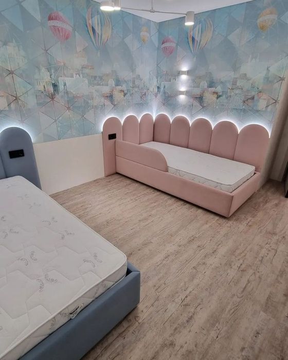 Угловая деткая мягкая кровать с подсветкой