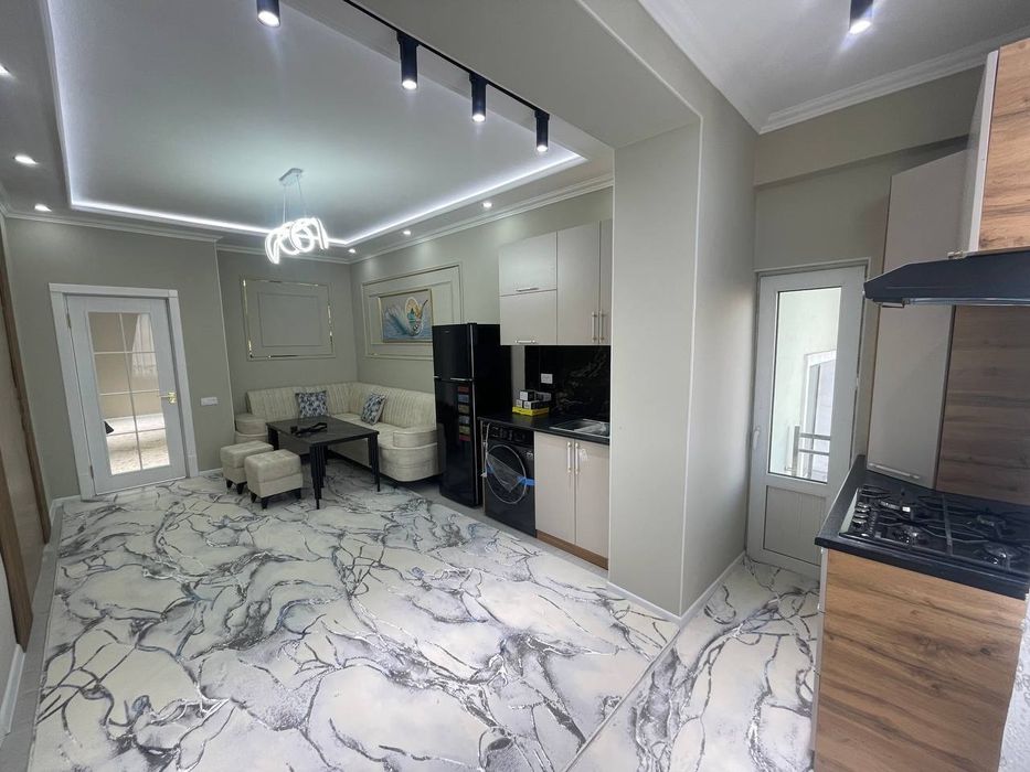 Продаётся  4х комнатная квартира