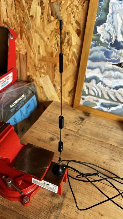 Външна LTE / 4G антенна 15 dBi (700-2700 MHz) — за засилване на сигнал