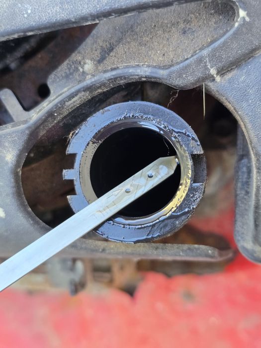Mașină de tuns iarba electrică – stare necunoscută