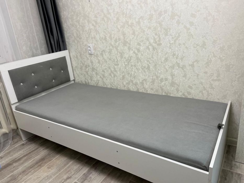 Кровать односпалка