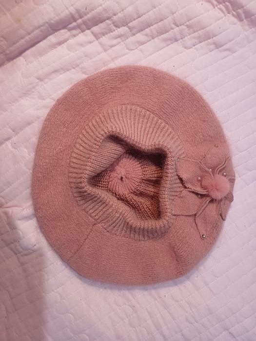 Беретка женская 2000тг