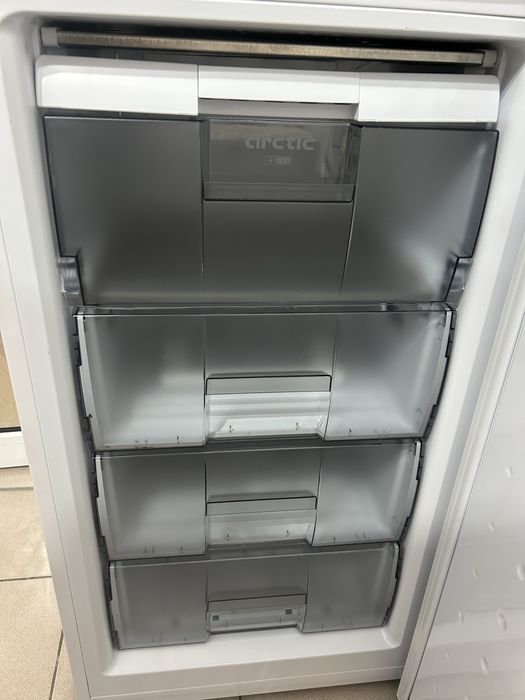 Congelator Arctic, 4 sertare