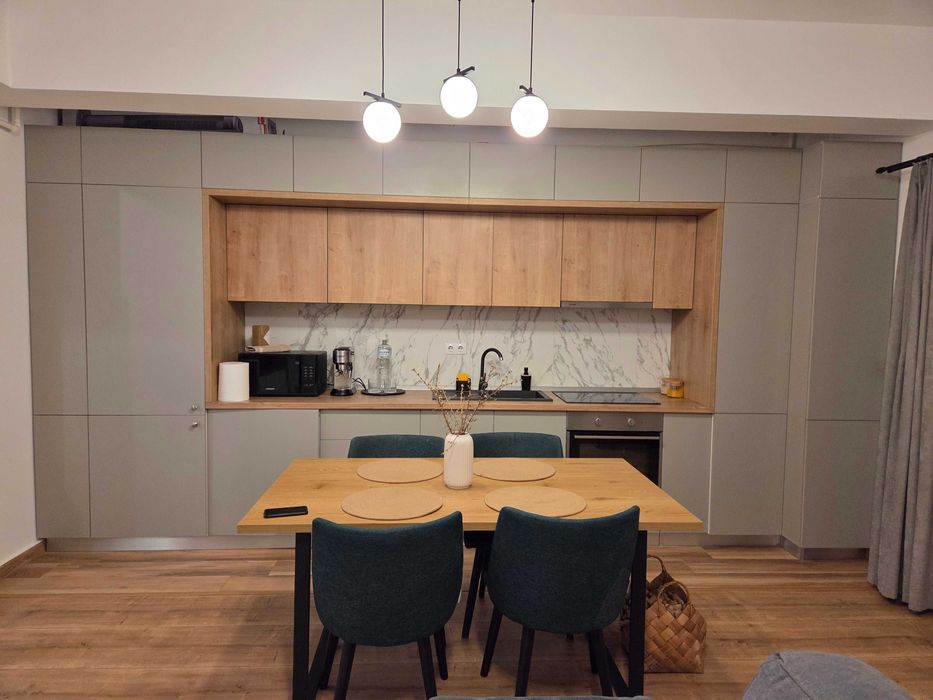 PF Dau in chirie apt. premium cu 2  camere+parcare in zona Donath park