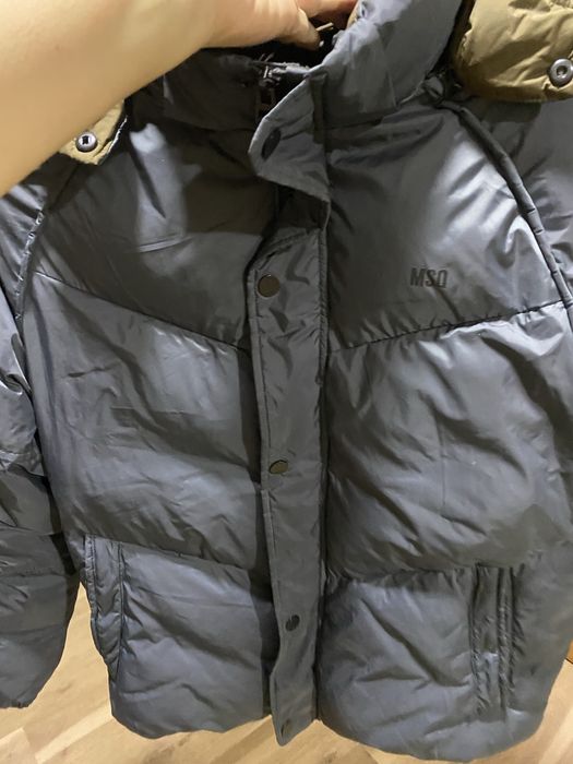 Продам куртку молодежную