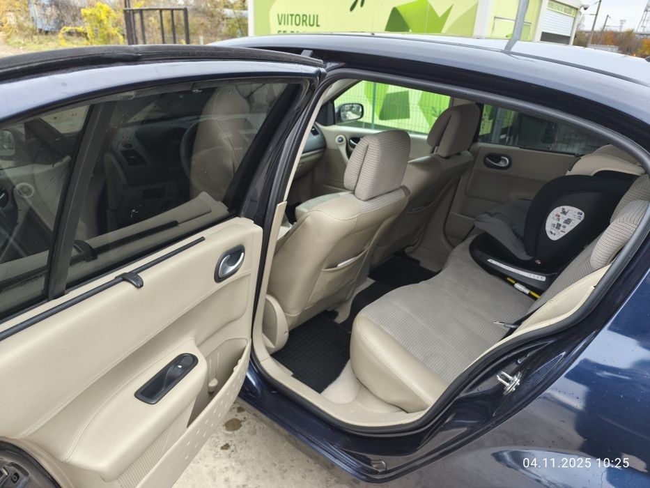 Vând Megane 2 81.000 km !