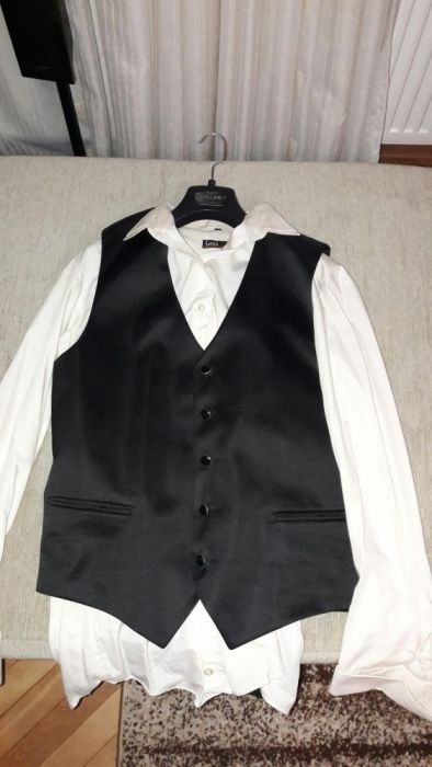 Costum  mire negru mărimea 48