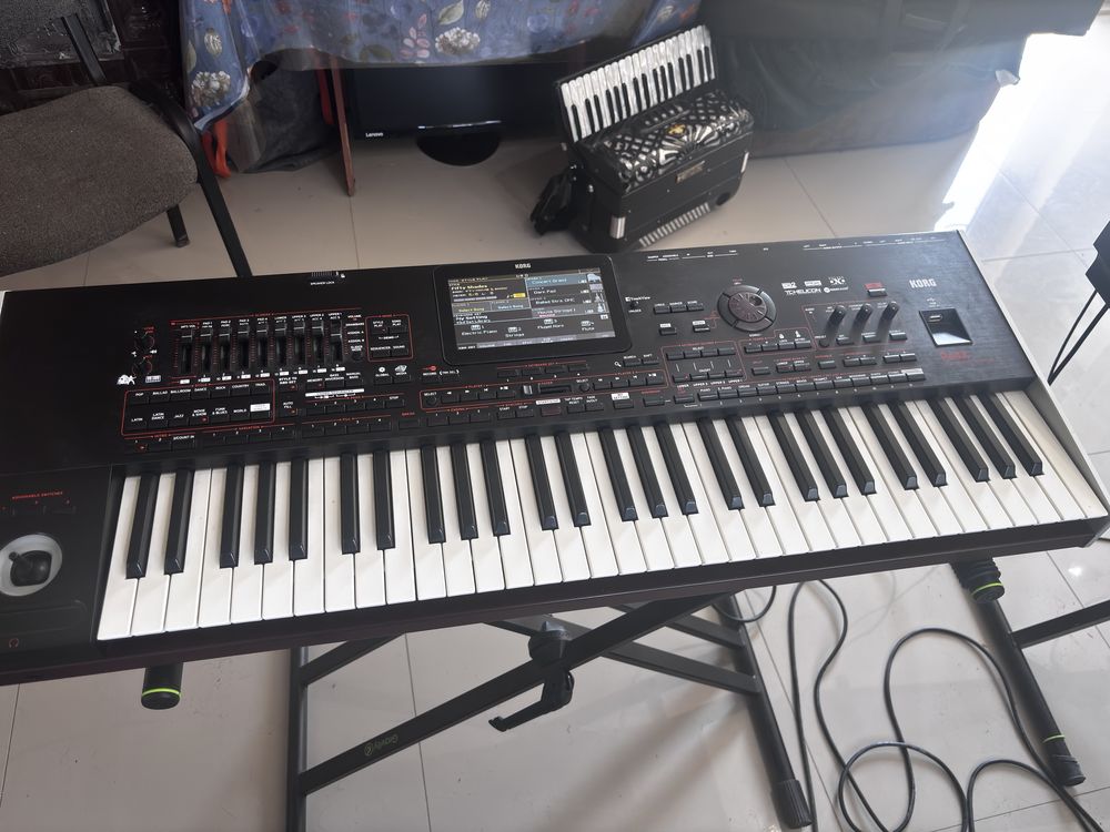 Vand orga Korg Pa4x