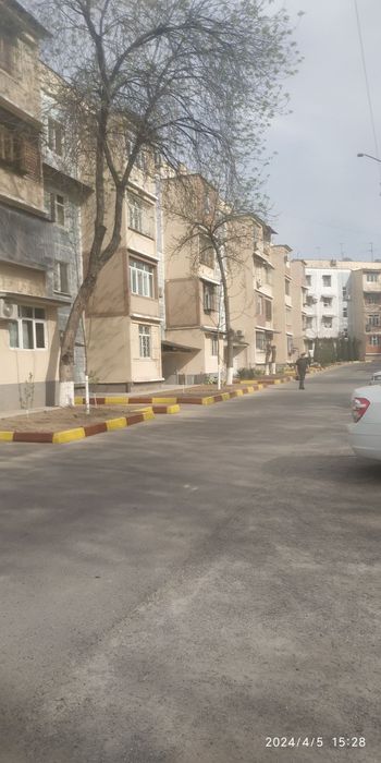 Chilonzor tumani qizil sharq uy sotiladi