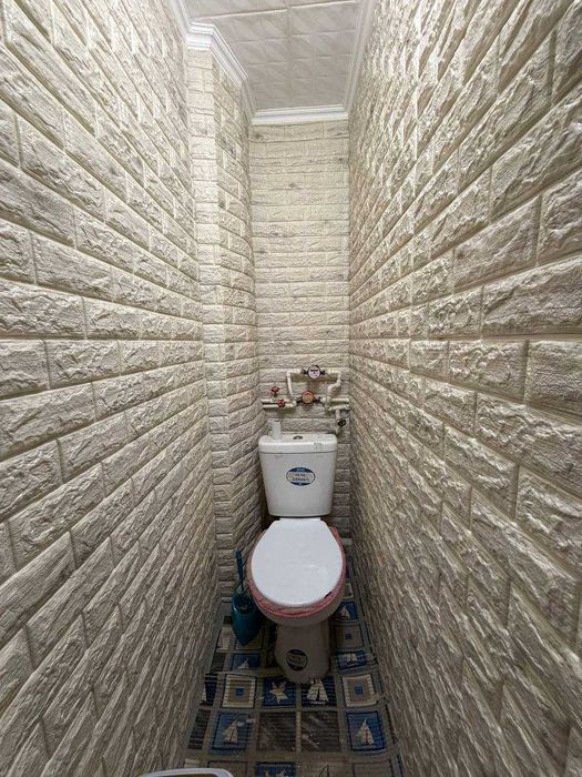 Продаётся 2х комн квартира на 2 этаже Ор-р Русалка