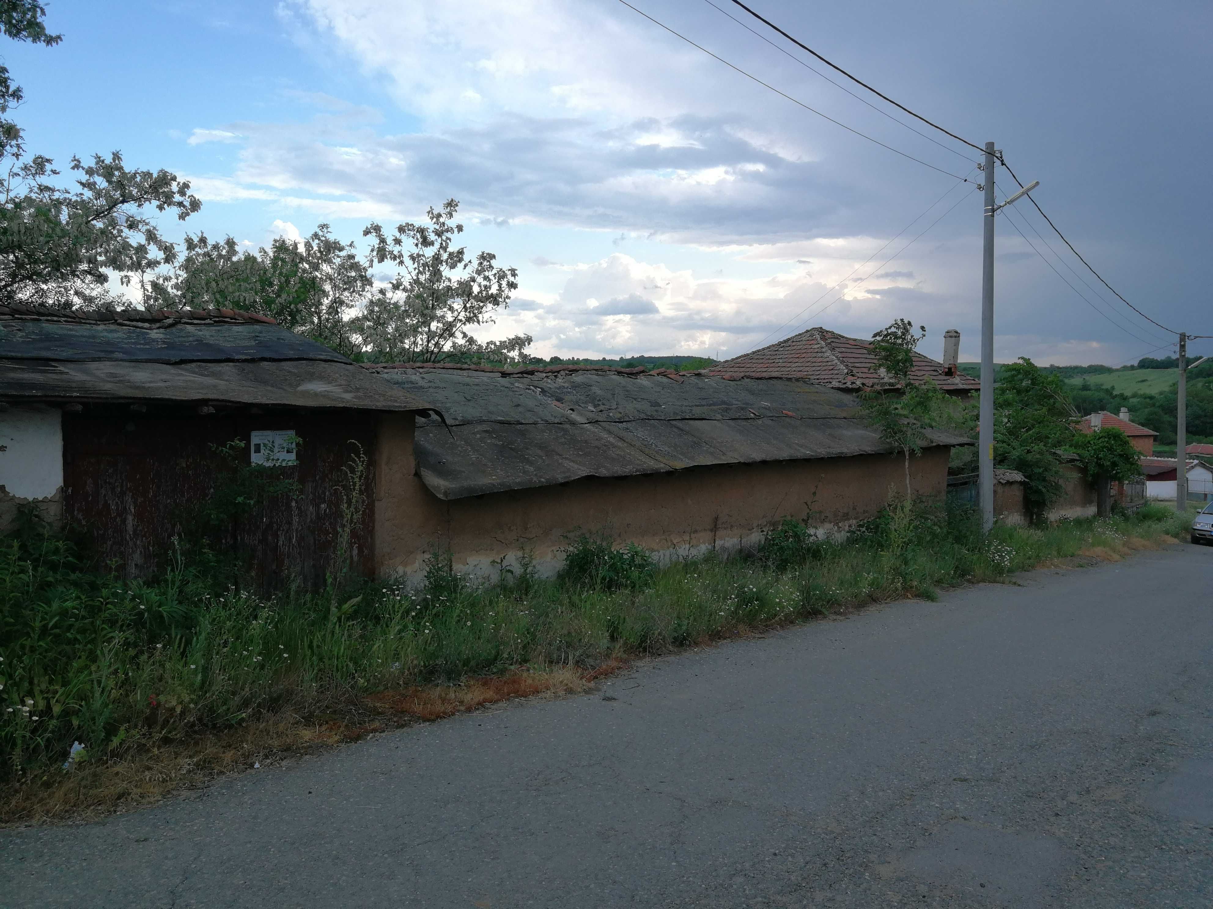 къща в село Светлина, общ.Тополовград