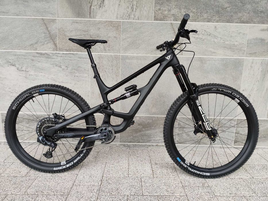 2023 YT Capra CORE 3 Mullet – GX AXS | RockShox Zeb Ultimate | Carbon